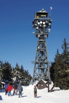 Rozhledna na vrcholu Černé hory (1299 m n. m.), foto: Archiv Vydavatelství MCU s.r.o.